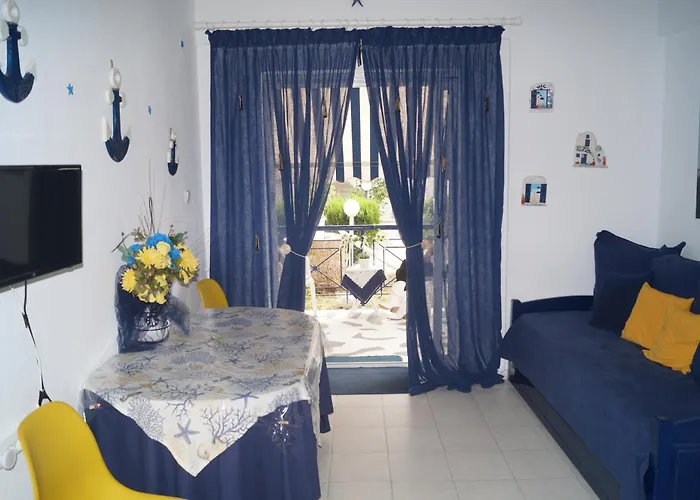 Fay's Paradise Apartament Polychrono